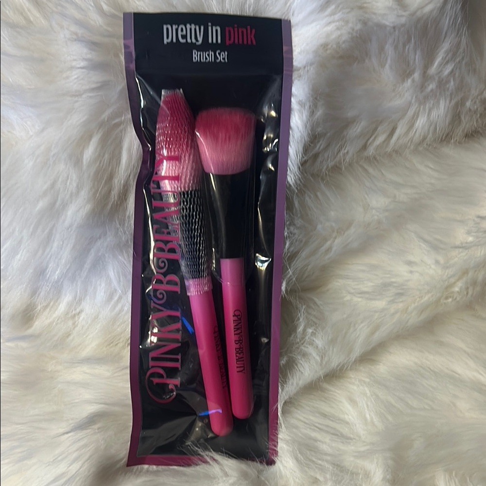 Pink Makeup Brush Set
